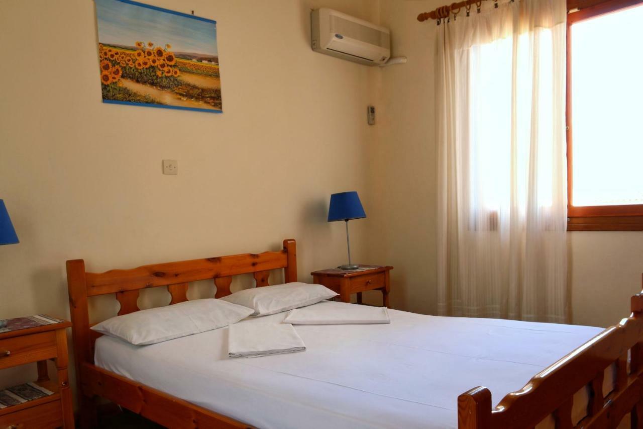Seaview Self Catering Apartment - Helen No 1 Xiropigado Esterno foto