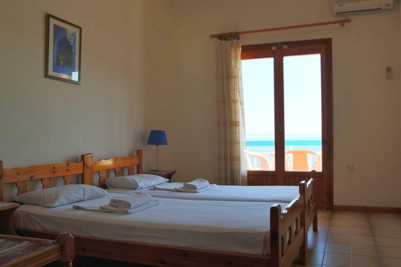 Seaview Self Catering Apartment - Helen No 1 Xiropigado Esterno foto