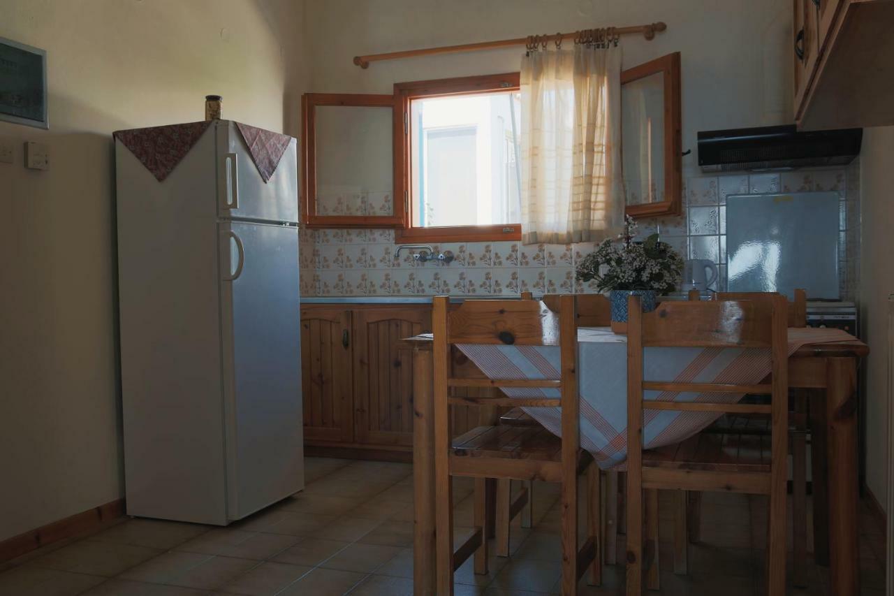 Seaview Self Catering Apartment - Helen No 1 Xiropigado Esterno foto